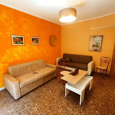 شقة Mi Affaccio Sulla Piazza ميلان