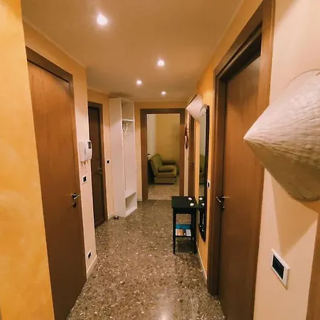 Apartamento Mi Affaccio Sulla Piazza